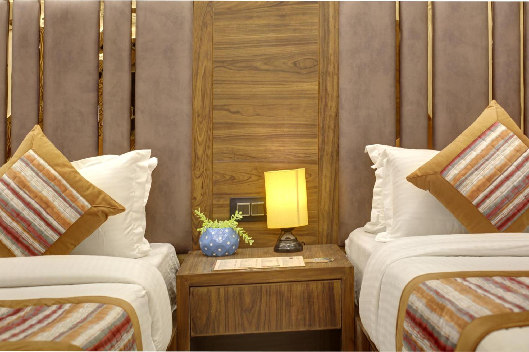Bless Inn - Near Connaught Place New Delhi Luaran gambar